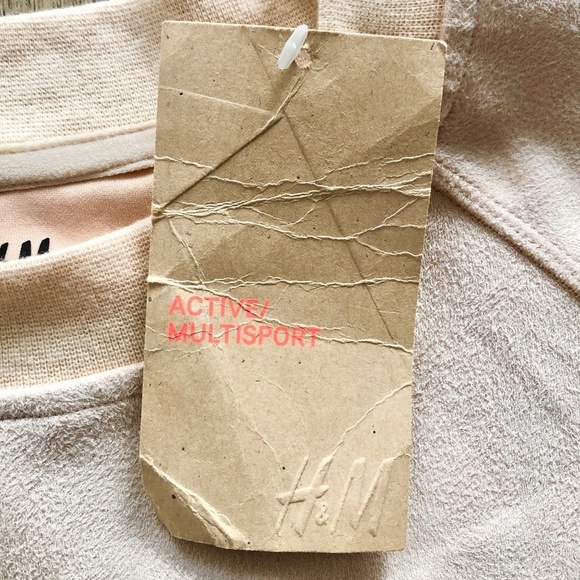 H&M, Run Like No One Is Watching, Cropped, Sweatshirt, Size XS, New With Tags - Picture 15 of 16